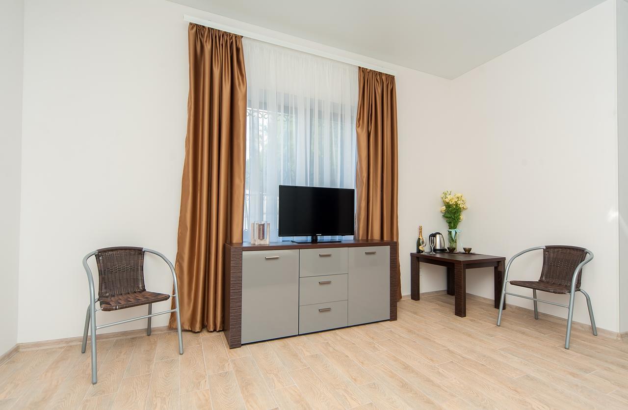 Hotel Fusion Odessa Ngoại thất bức ảnh