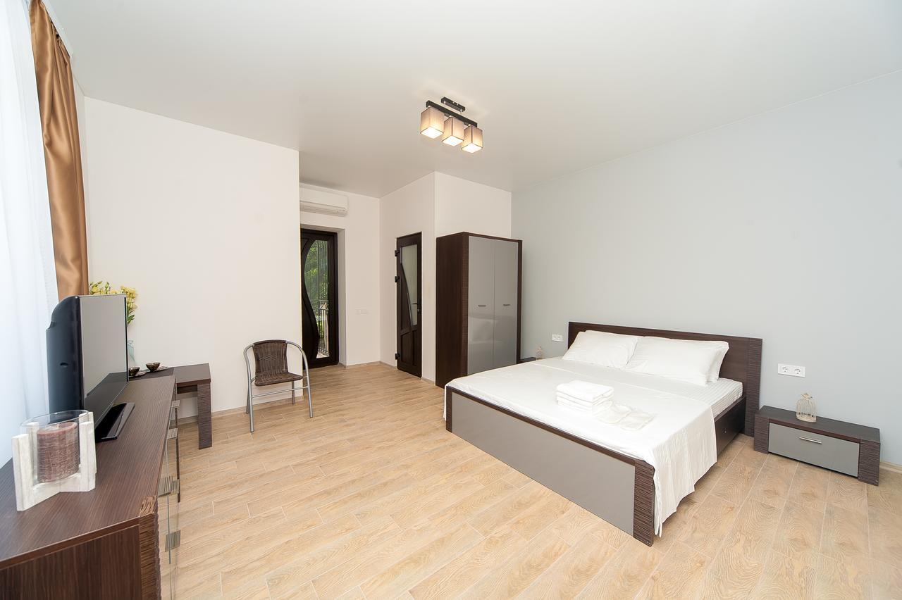 Hotel Fusion Odessa Ngoại thất bức ảnh
