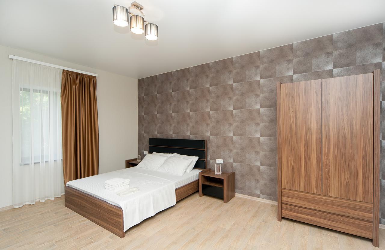Hotel Fusion Odessa Ngoại thất bức ảnh