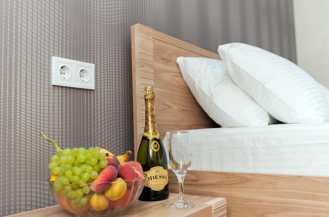 Hotel Fusion Odessa Ngoại thất bức ảnh