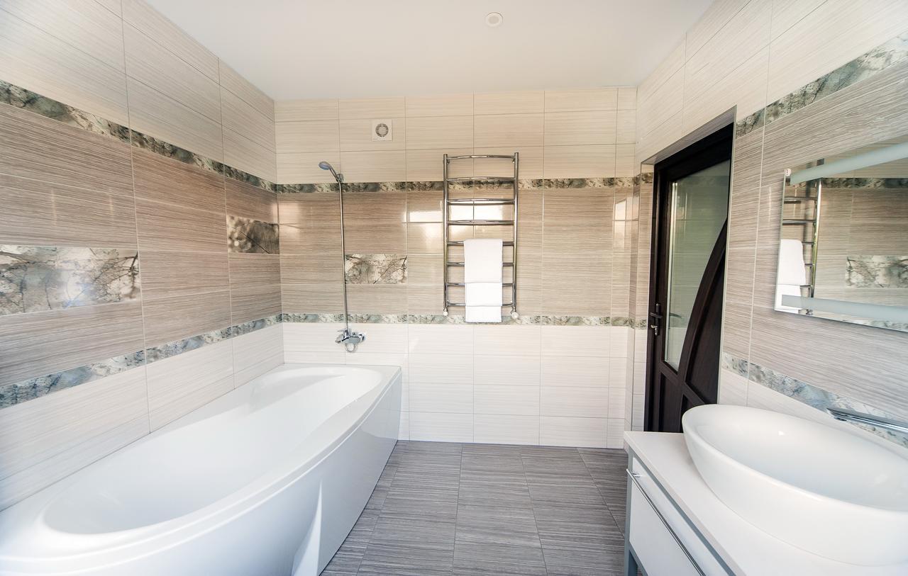 Hotel Fusion Odessa Ngoại thất bức ảnh